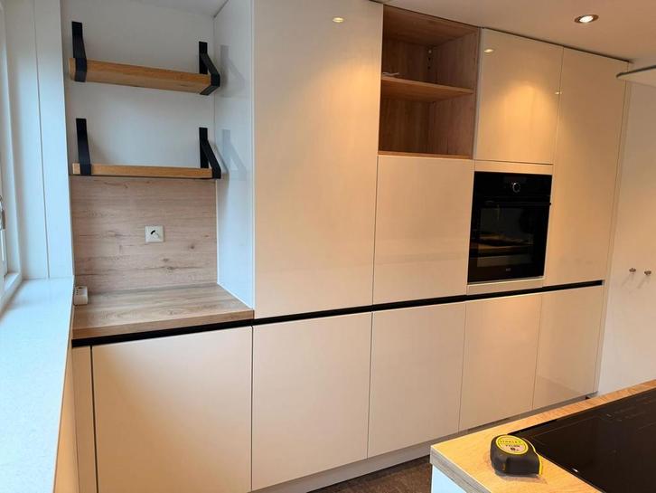 Keuken met eiland incl Quooker!, Huis en Inrichting, Keuken | Complete keukens, Gebruikt, Overige typen, Wit, Hout, Met kookeiland