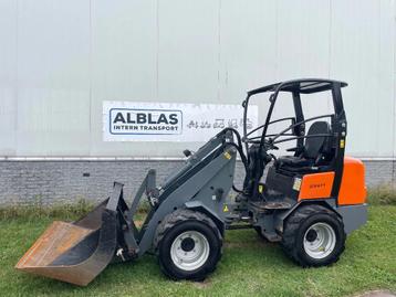 Giant D337T kniklader shovel met kenteken (bj 2015) beschikbaar voor biedingen