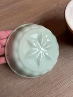 2x vintage pudding vorm bruin en mintgroen, Ophalen of Verzenden, Zo goed als nieuw, Overige materialen, Overige typen