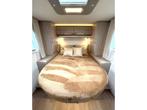 Rapido 696 F Premium Edition QUEENSBED HEFBED FACE TO FACE, Caravans en Kamperen, 7 tot 8 meter, Bedrijf, Rapido, Half-integraal