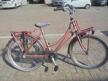 26 inch Batavus Diva met 3 versnellingen en een voordrager. beschikbaar voor biedingen