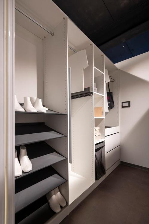 Kvik garderobe | Scandinavisch design | 60% korting, Huis en Inrichting, Kasten | Kledingkasten, Nieuw, 200 cm of meer, 200 cm of meer