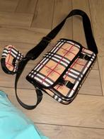 Burberry Messenger Bag, Ophalen of Verzenden, Zo goed als nieuw, Overige merken
