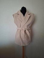 Bodywarmer Italia warm en zacht maat m, Kleding | Dames, Bodywarmers, Maat 38/40 (M), Made in Italy, Beige, Ophalen of Verzenden