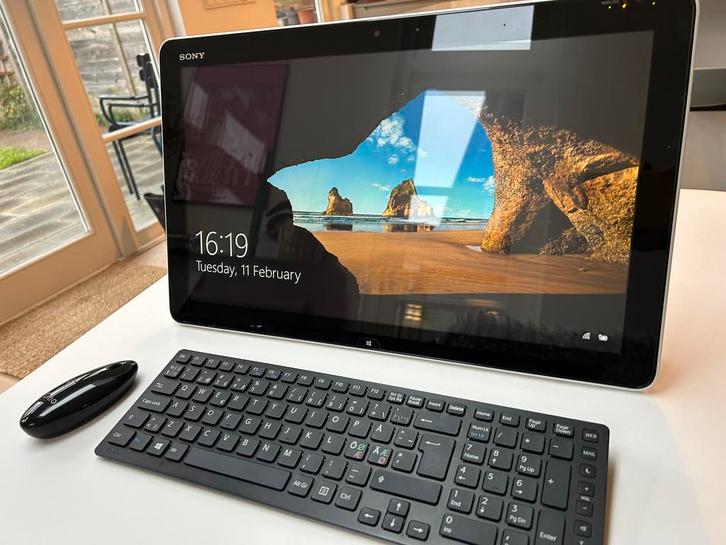 Mooie Sony Vaio Tap 20 inch tablet PC formaat, Computers en Software, Android Tablets, Zo goed als nieuw, Wi-Fi, 13 inch of meer