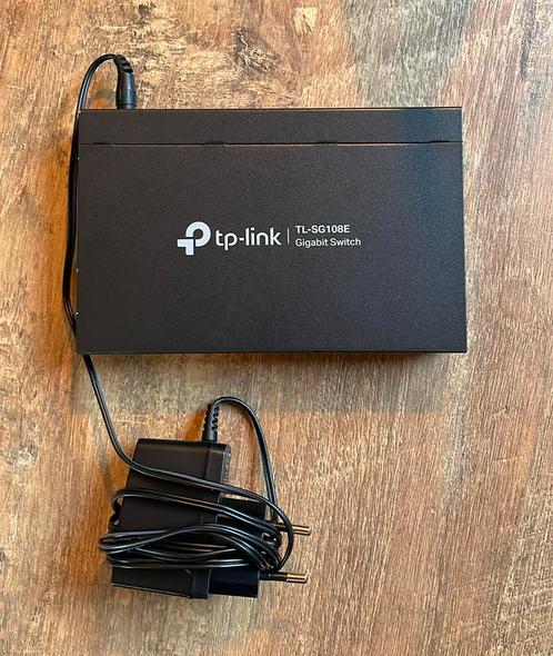 TP-Link TL-SG108E - Netwerk Switch, Computers en Software, Routers en Modems, Zo goed als nieuw, Ophalen of Verzenden