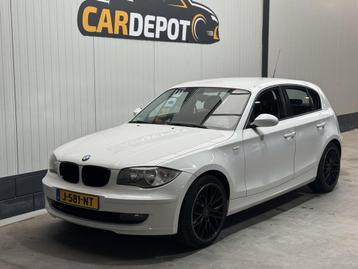 BMW 1-serie 116i Introduction beschikbaar voor biedingen
