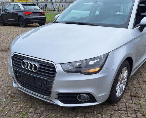 Voorkop Audi A1 8X1 Voorbumper motorkap koplamp L&R Voorsche, Auto-onderdelen, Carrosserie en Plaatwerk, Bumper, Audi, Gebruikt