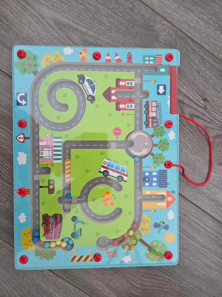 Hema Magnetisch Doolhof Verkeer - Leuk en Leerzaam!, Ophalen, Zo goed als nieuw, Knutselen