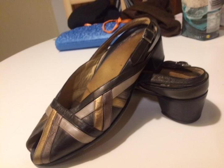 Italiaanse zomer schoenen, 42, Kleding | Dames, Schoenen, Zo goed als nieuw, Schoenen met lage hakken, Bruin, Ophalen of Verzenden