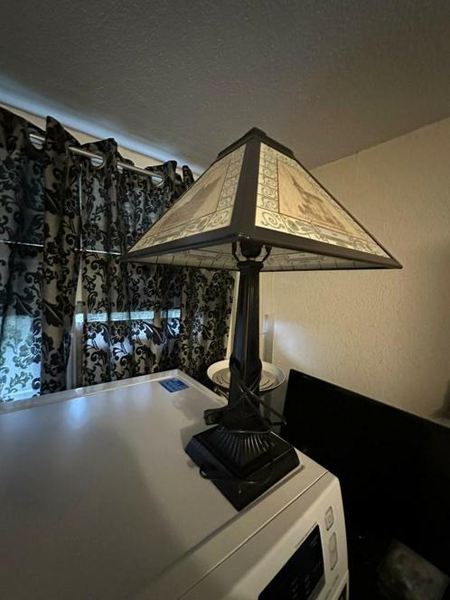 Tafellamp afbeeldingen uit beek, Huis en Inrichting, Lampen | Tafellampen, Zo goed als nieuw, Minder dan 50 cm, Ophalen of Verzenden