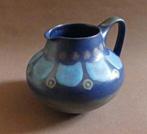 Vintage vaas KMK West-Germany oorvaas schenkkan blauw, Gebruikt, Blauw, Aardewerk of Porselein, Ophalen of Verzenden