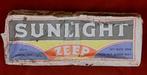 Sunlight zeep, Ophalen of Verzenden, Overige soorten, Nederland, Embleem of Badge