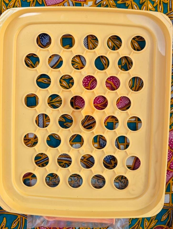 Originele Tupperware deegrooster / vormhulp, Huis en Inrichting, Keuken | Tupperware, Zo goed als nieuw, Overige typen, Ophalen of Verzenden