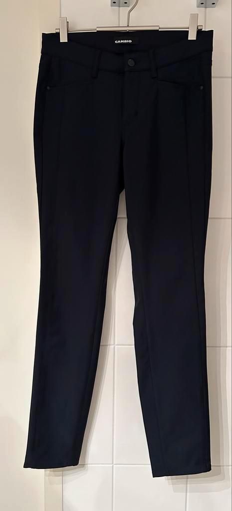 Cambio donkerblauwe broek maat 38, Kleding | Dames, Broeken en Pantalons, Zo goed als nieuw, Maat 38/40 (M), Blauw, Lang, Ophalen of Verzenden