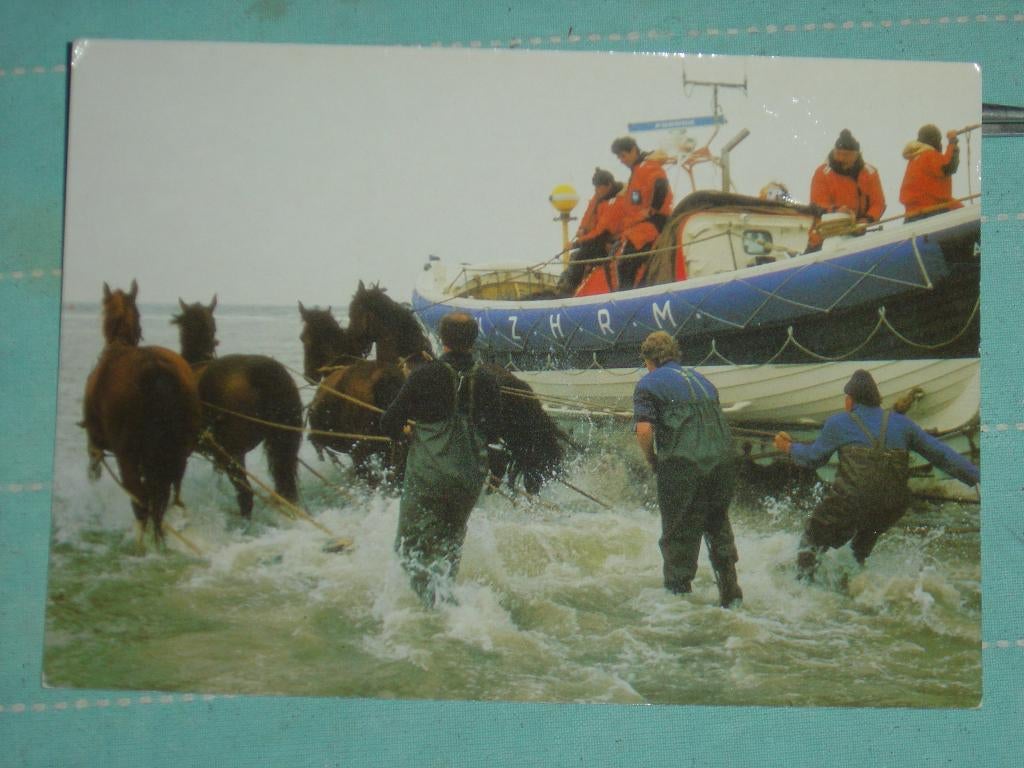 16) Kleuren Ansichtkaart Ameland, Verzenden, 1960 tot 1980, Gelopen, Waddeneilanden