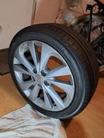 Toyota Auris hybride banden, Auto-onderdelen, Banden en Velgen, Ophalen, Gebruikt, 17 inch, Band(en)