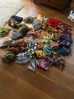 30 sjaals, diverse maten en stoffen, Ophalen of Verzenden