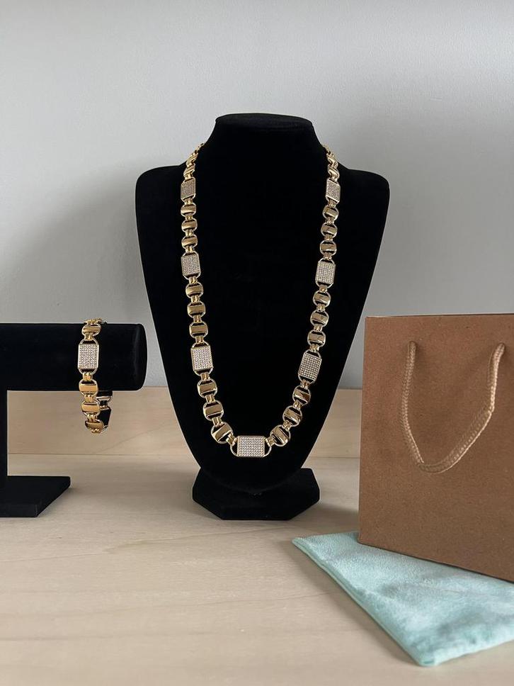 Platte Magnum Koningsketting Met Armband ( Set ) Nieuw, Sieraden, Tassen en Uiterlijk, Kettingen, Nieuw, Overige materialen, Goud