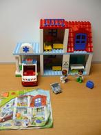 Duplo 5695  ** Ziekenhuis met ambulance en bouwboekje **, Ophalen of Verzenden, Gebruikt, Complete set, Duplo