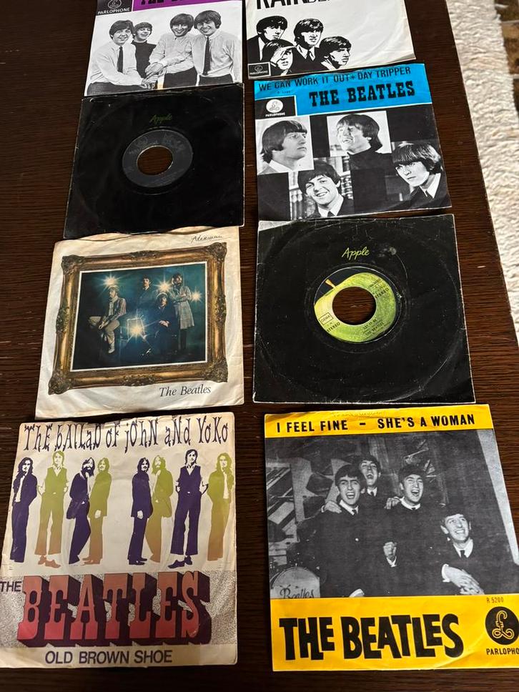 The Beatles - 18 vinyl singles, 2 EP’s en 7 LP’s, Cd's en Dvd's, Vinyl | Pop, Zo goed als nieuw, 1960 tot 1980, Overige formaten