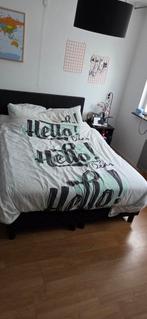 Boxspring 140x200 - Tweepersoon zonder topper. Cash betalen, Ophalen, Gebruikt, Zwart, Tweepersoons