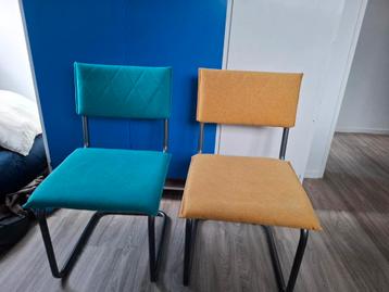 6 Eetkamerstoelen - Blauw & Geel beschikbaar voor biedingen