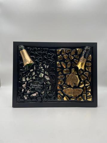 Perrier Jouet & Armand Brignac Gebroken Fles Kunst beschikbaar voor biedingen