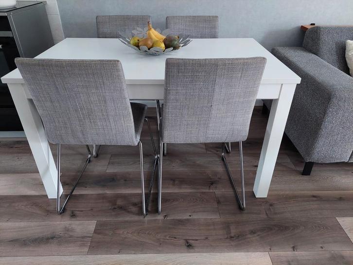 Ikea LANEBERG Uitschuifbare Tafel - Wit, Huis en Inrichting, Tafels | Eettafels, Zo goed als nieuw, 50 tot 100 cm, 100 tot 150 cm
