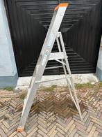 Ivana bordes trap, Doe-het-zelf en Verbouw, Ladders en Trappen, Ophalen, Gebruikt, Trap, Opvouwbaar of Inschuifbaar