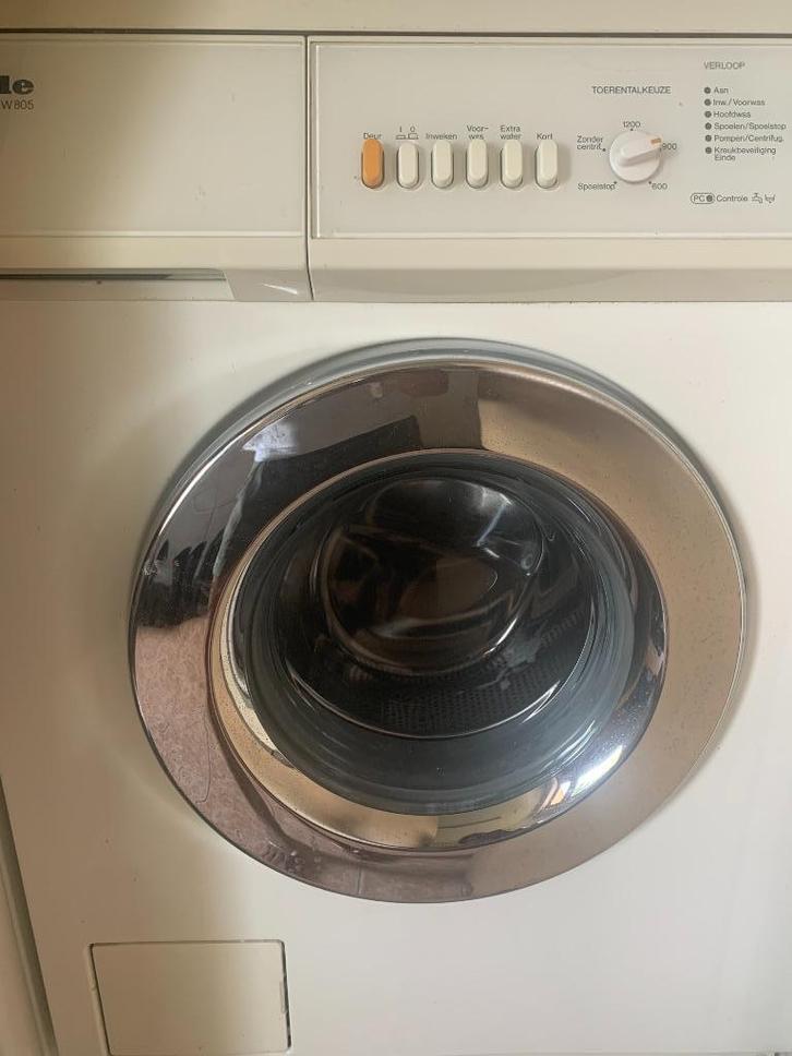 Miele Wasmachine te koop!, Witgoed en Apparatuur, Wasmachines, Zo goed als nieuw, Voorlader, 4 tot 6 kg, 85 tot 90 cm, 1200 tot 1600 toeren