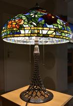 Tiffany Lamp Arc Base met Peony Lampenkap 22", 56 cm, Ophalen, Rond, Zo goed als nieuw, Tiffany