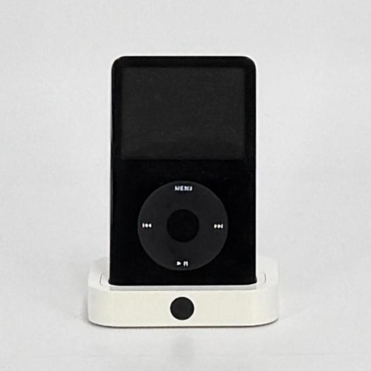 iPod (5e generatie, eind 2006) 30GB met universal dock, Audio, Tv en Foto, Mp3-spelers | Apple iPod, Gebruikt