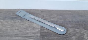 Metalen bokkepootje  nagelstyling  beschikbaar voor biedingen