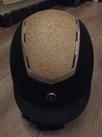 Paardrijcap zwart met goud maat 57, Dieren en Toebehoren, Paardrijkleding, Ophalen, Gebruikt, Cap, Kinderen