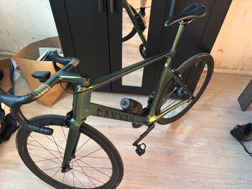 Canyon aeroad CF SLX beschikbaar voor biedingen
