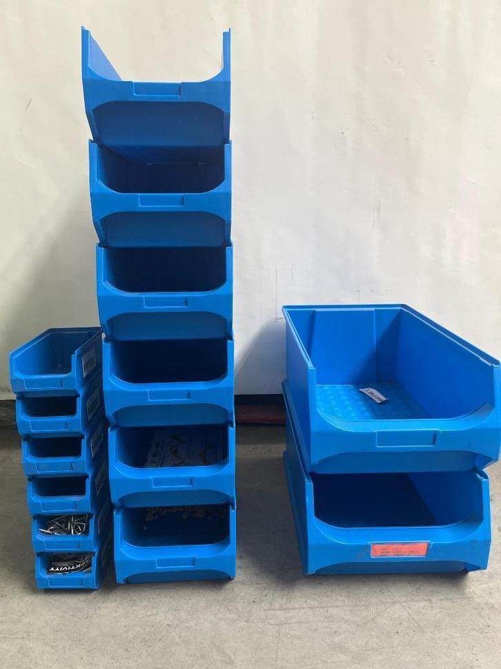 Magazijnbakken, Doe-het-zelf en Verbouw, Kratten en Dozen, Zo goed als nieuw, Bak of Kist, Minder dan 50 cm, Minder dan 35 cm