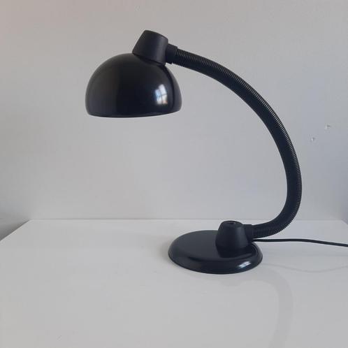 Jaren 80 bureaulamp met gooseneck | Vintage zwarte tafellamp, Huis en Inrichting, Lampen | Tafellampen, Gebruikt, Minder dan 50 cm
