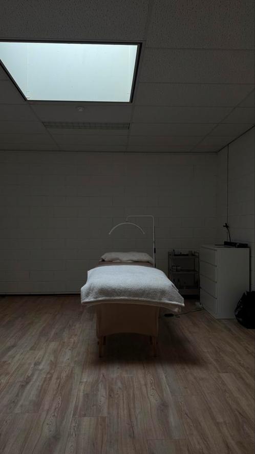 BEDRIJFSRUIMTE TE HUUR, Huizen en Kamers, Kamers te huur, Almere