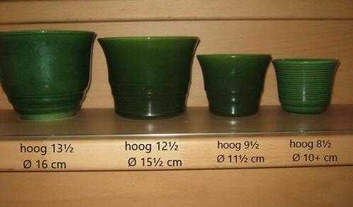 mooie groene, vintage, kamer bloempotten o.a. Adco bloem pot, Tuin en Terras, Bloempotten, Gebruikt, Aardewerk, Binnen, Rond, Ophalen of Verzenden