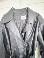 NA-KD Oversized Trenchcoat - Maat 36, Beige, Ophalen of Verzenden, Zo goed als nieuw, Jasje