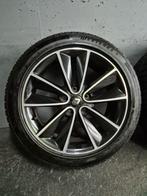 5x114.3 / 17inch Orgineel RENAULT VELGEN 205 50 17, Ophalen, Banden en Velgen, 17 inch, 205 mm