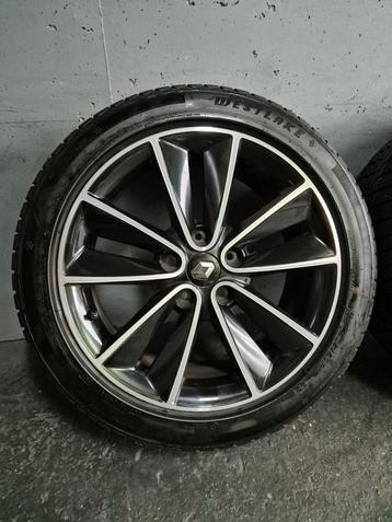 5x114.3 / 17inch Orgineel RENAULT VELGEN 205 50 17 beschikbaar voor biedingen
