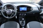 Toyota Aygo X 1.0 VVT-i MT Play | Achteruitrijcamera | Stoel, Stof, Gebruikt, 920 kg, 4 stoelen