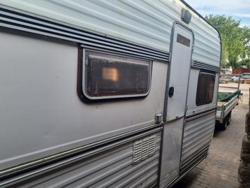 Festival caravan opknapcaravan waterdicht beschikbaar voor biedingen