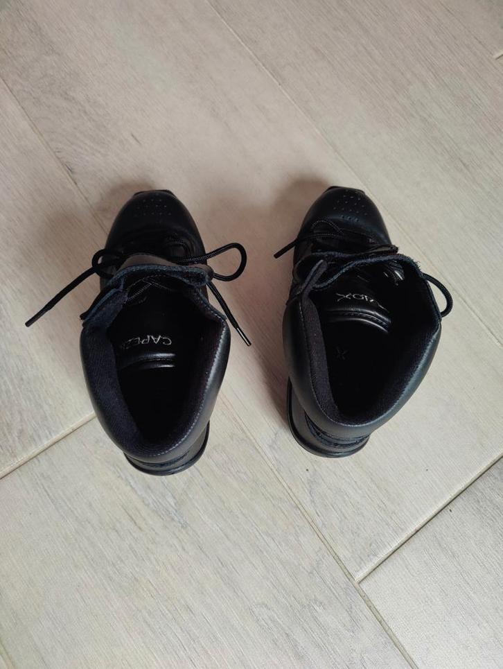 Capezio DS01 Danssneakers schoenmaat 32, Sport en Fitness, Dansen, Zo goed als nieuw, Schoenen, Ophalen of Verzenden