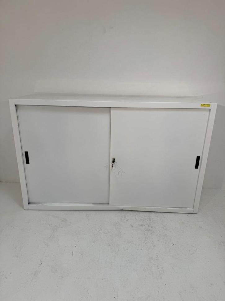 MR schuifdeurkast gebruikt €225,- ex, Doe-het-zelf en Verbouw, IJzerwaren en Bevestigingsmiddelen