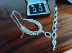 Mooie setje ketting armband en oorbellen, Ophalen of Verzenden, Zo goed als nieuw, Overige materialen