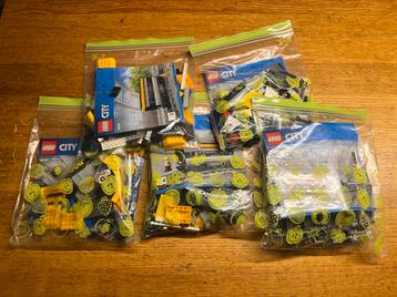 Lego City Sneltrein 60197 - Compleet & Netjes beschikbaar voor biedingen