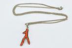 ZILVEREN HALSKETTING MET BLOEDKORAAL, Ophalen of Verzenden, Zilver, Ketting